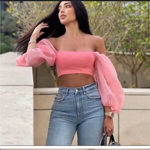 ZARA Pink Bubble / Puff Sleeve Crop Top – Size Large – EUC